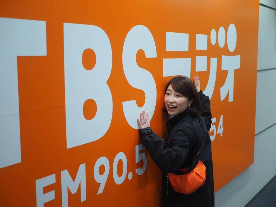 関取花のインスタグラム：「今朝はTBSラジオ「有馬隼人とらじおと山瀬まみと」ありがとうございました！あらためまして、今月より毎月第3金曜日、『関取花の人間番付』というコーナーを担当させていただきます☺️📻よろしくお願い致します！ #ar954」