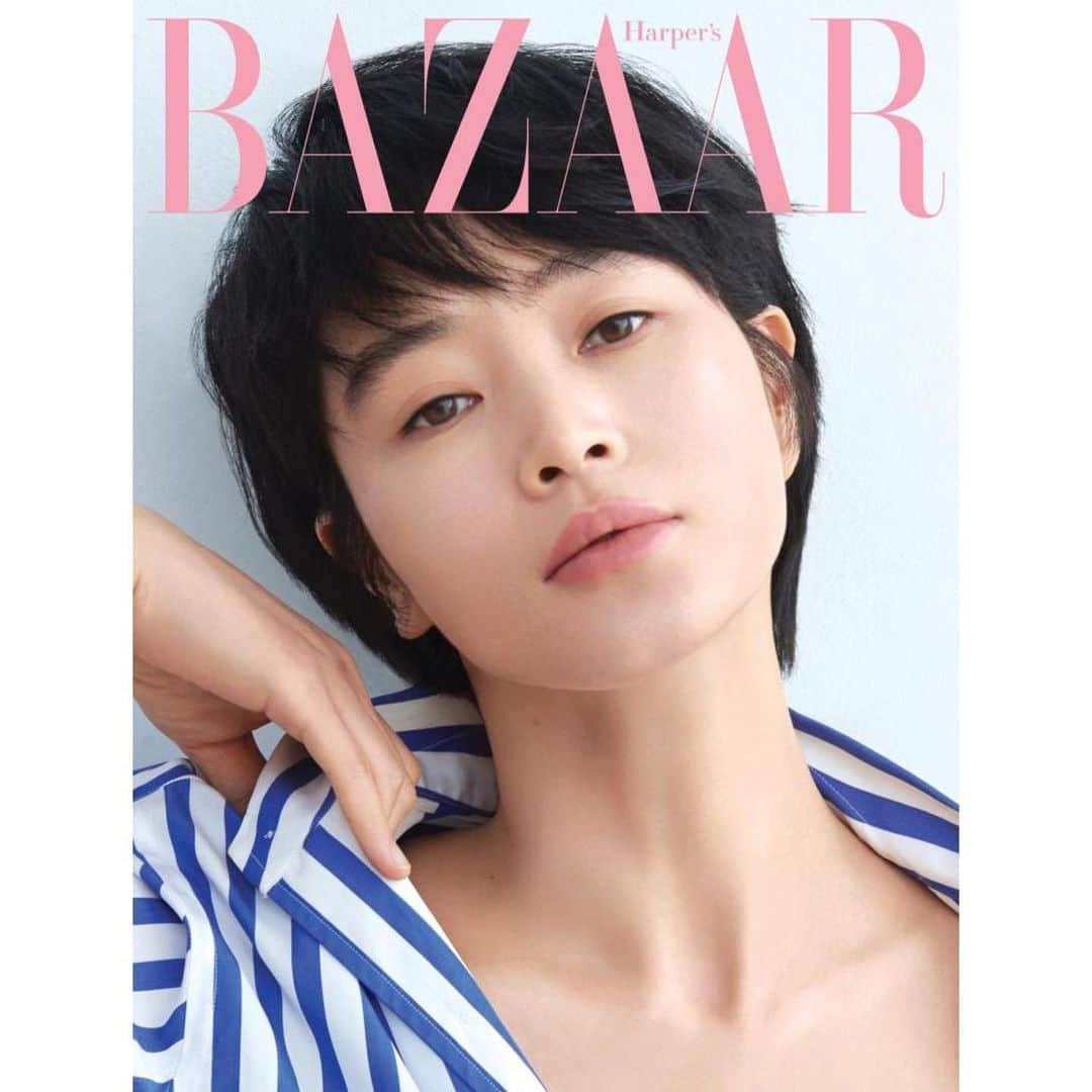 キム・ヘスさんのインスタグラム写真 - (キム・ヘスInstagram)「😎🤩 바자 (Bazzar) 2020년 5월호  #2020 #화보 #잡지 #5월호 #바자 #Magazine #May #Bazzar  #갓혜수 #김혜수  #KimHyeSoo #lovehyesoo #金憓秀 #金惠秀」4月17日 15時06分 - kimhyesoo_signal