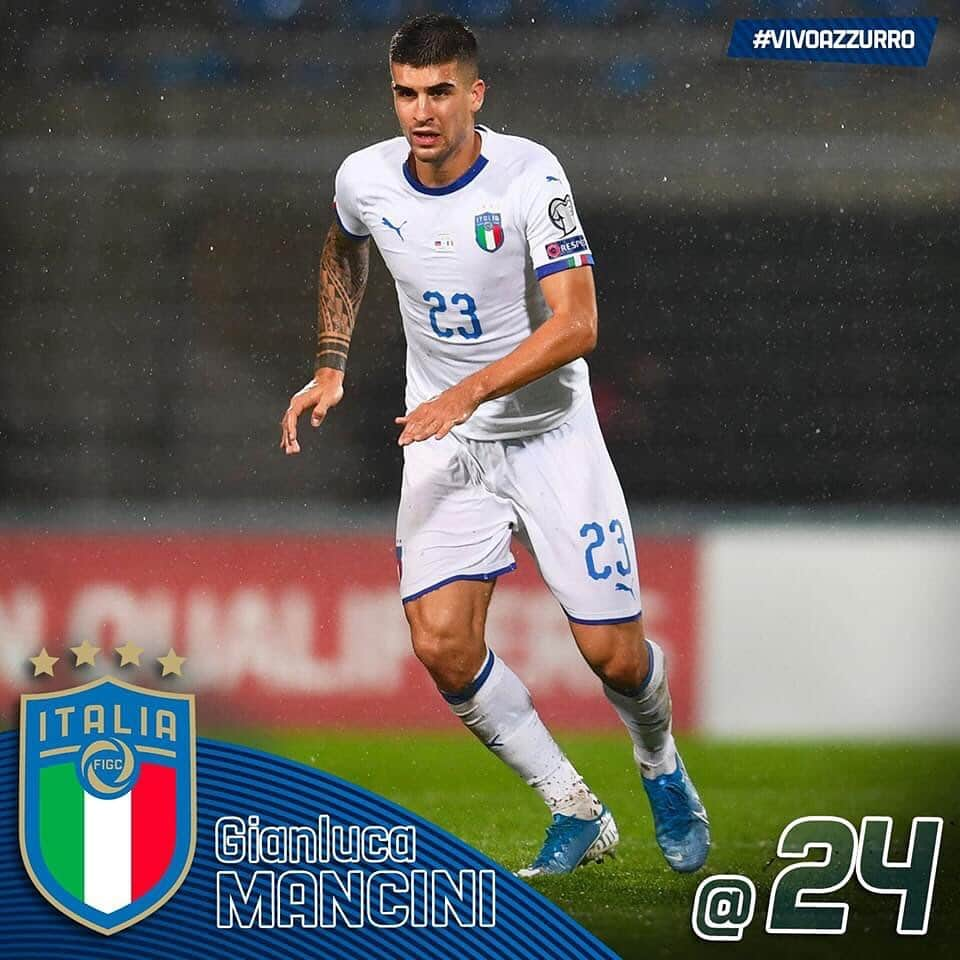 サッカーイタリア代表さんのインスタグラム写真 - (サッカーイタリア代表Instagram)「🎂Buon compleanno a Stefano #Fiore e Gianluca #Mancini! 🇮🇹 Compie 4️⃣5️⃣ anni il centrocampista protagonista all’#Europeo del 2000, mentre spegne 2️⃣4️⃣ candeline il giovane centrale della #Roma」4月17日 15時28分 - azzurri