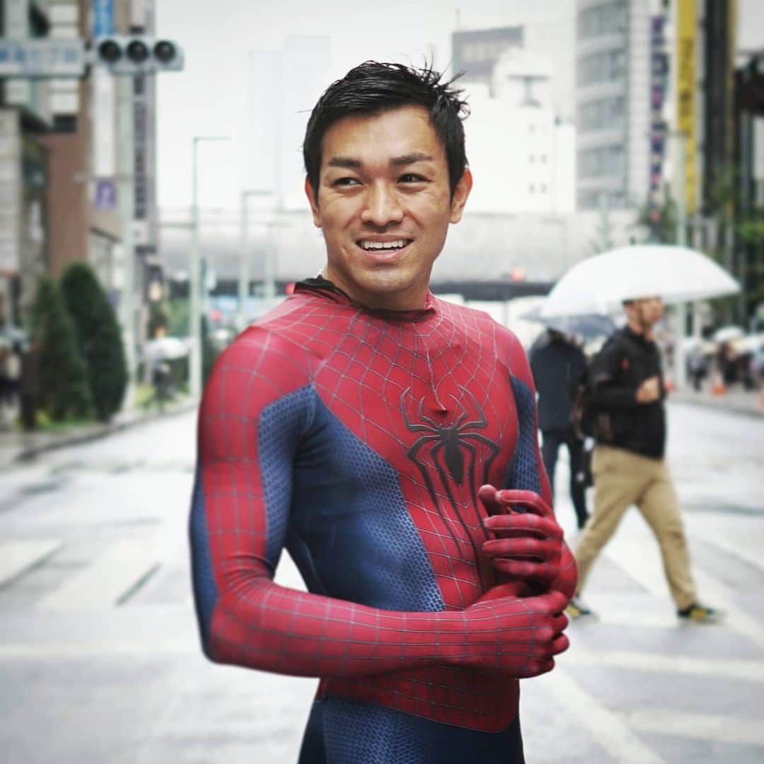 Japanese Spidermanのインスタグラム：「・ コロナが落ち着いたら会いましょう。 ・ そのときはお声ください🕸️🕷️ ・  #週末ヒーロー #スパイダーマン#spiderman#マーベル#marvel#銀座#ginza#コスプレ#cosplay #一眼#ポートレート」