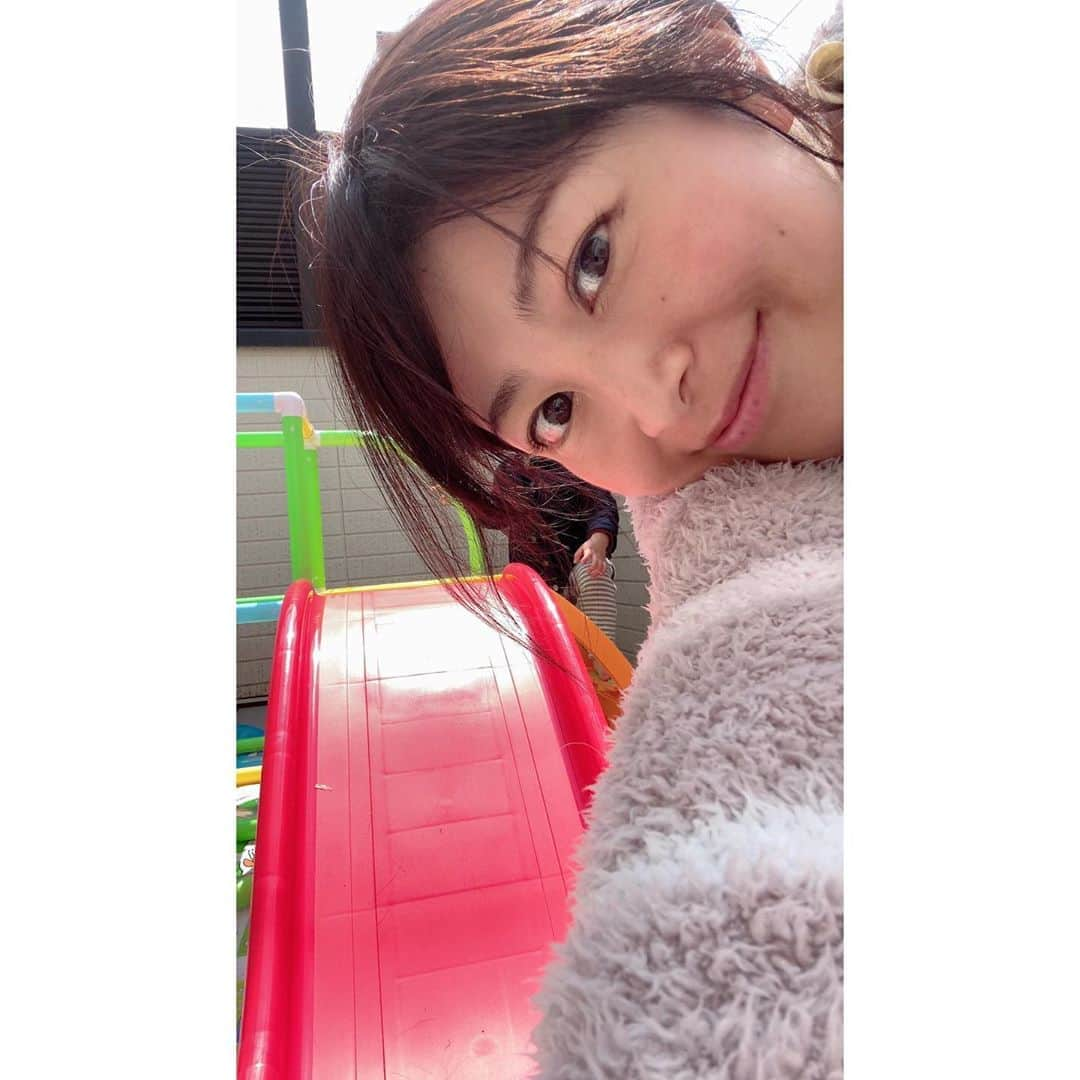 森麻季さんのインスタグラム写真 - (森麻季Instagram)「▶️ Tokyo FM「キュレーターズ　マイスタイル×ユアスタイル」 今回の対談は有名スタイリストの大草直子さんと、様々な雑誌の占いページを持つ青木良文さん  今回のテーマは【断捨離】 お洒落なクローゼットはどうやって作られるのか、私は物ばかり多いので、なるほどがたくさんありました  おうち時間で片付けや断捨離をする人も多いと思います 是非参考にしてくださいね  放送は17時から  #ギリギリの告知 #podcastで過去のものも聴けますよ #キュレーターズ  #tokyofm  #大草直子 さん #青木良文 さん #森麻季 #おうちで過ごそう  #おうち時間」4月17日 16時06分 - maki.mori_m