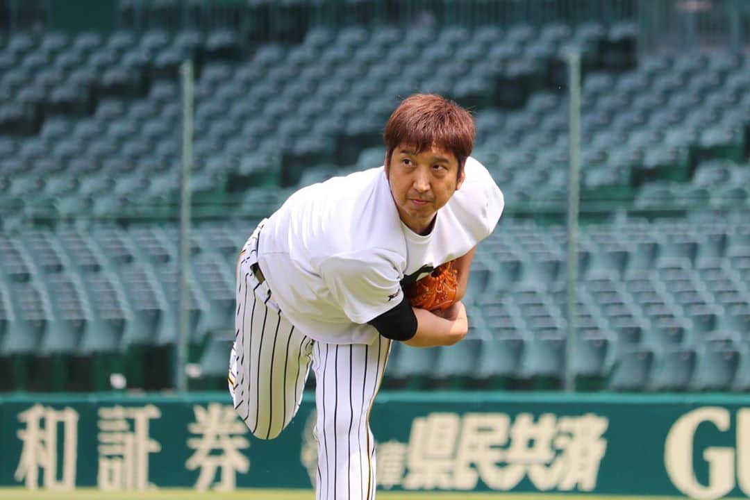 阪神タイガースさんのインスタグラム写真 - (阪神タイガースInstagram)「今日の自主練習の様子です！ #阪神タイガース #自主練習　#阪神甲子園球場」4月17日 16時20分 - hanshintigers_official