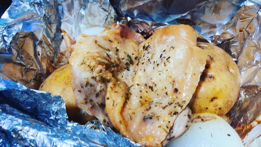 長田成哉のインスタグラム：「まぁその、こういった形に。笑 #個人的な自炊の記録」
