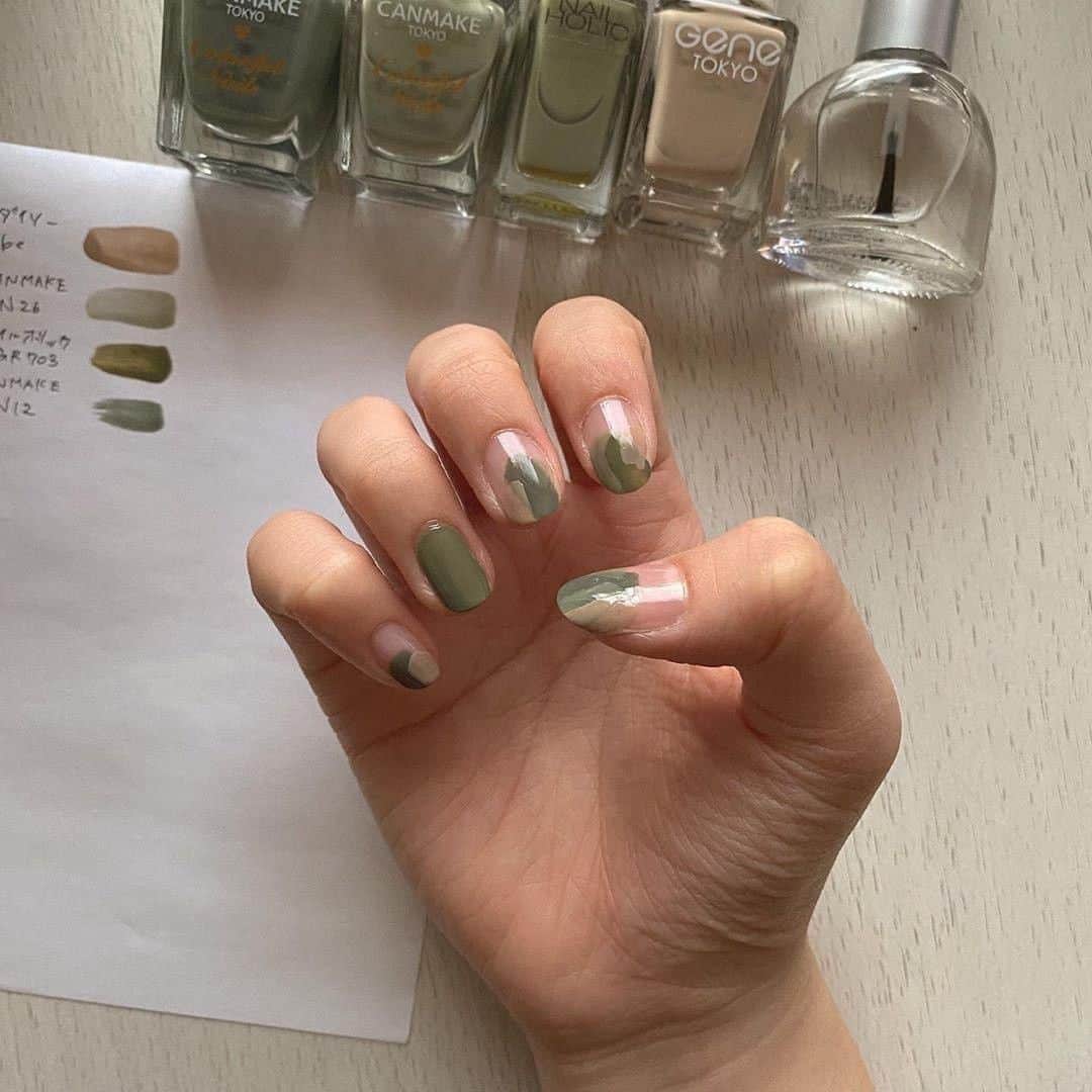 Trill公式編集部アカウントさんのインスタグラム写真 Trill公式編集部アカウントinstagram はかなげな可愛さ セルフでできる重ね塗り ニュアンスネイル ㅤ 難しい技術やネイルパーツがなくても 可愛いセルフネイルを楽しみたいですよね ㅤ 今回は