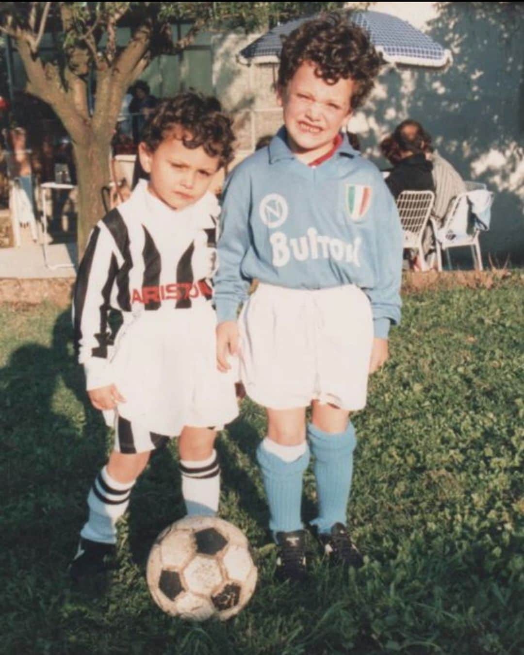 のインスタグラム：「Ritrovamenti 😂⚽️」