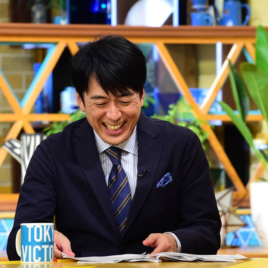 TBS「東京VICTORY」さんのインスタグラム写真 - (TBS「東京VICTORY」Instagram)「. / #笑顔 写真一挙大放出 \  ユニフォーム姿 眩しかったです😚💗💗💗 . . #笑顔の写真届けます #笑顔は最大の武器 #笑顔の時間を増やそう #おうち時間 #SMILE #笑顔 #届けスポーツのチカラ #安住紳一郎 #山形純菜 #河村元美 #浅井悠由 #小椋久美子 #傘の持つところでもホッケー #スゴ技明日の放送でもう一度 #二人のインスタオシャレ #オシャレ女子 #今どき女子」4月17日 21時37分 - tbs_tokyo_v