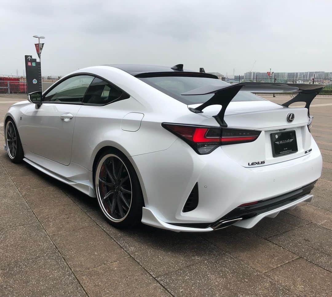 のインスタグラム：「2019 Lexus RC Artisanspirits/// Sportsline blacklabel www.artisanspirits.co.jp #artisanspirits #artisan #asms #as #lexus #lexusrc #rc #bodykit #blacklabel #corarta5 #yokohamatire #blitz #japan #jp #ravspecjdm #butlertire #evasivemotorsports #jworksunlimited #premierautowerkz #suvproject #kanooperformance #car_life_staff #トラウム #車庫小舗 #nigeljdmparts #advanced_auto_performance  #mr__lexus #jackspna #ottoautoservice」