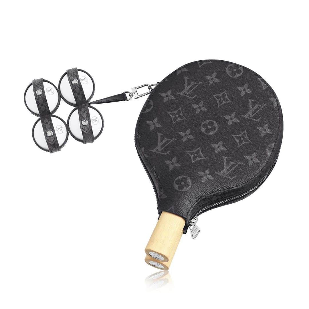 HYPEBEASTさんのインスタグラム写真 - (HYPEBEASTInstagram)「#hypelife: @louisvuitton has unveiled its latest collection of home goods centered around the “Games,” “Sporting Goods” and “Collectors Items” categories. Swipe to check out some of the items. They’re all available now to shop from its website.⁠⠀ Photo: Louis Vuitton」4月17日 22時11分 - hypebeast