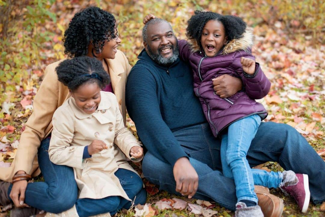 Beth Mancusoのインスタグラム：「Family session. . . . . . .  #minnesota #minnesotaphotographer #minnesotaphotography #minnesotafamilyphotographer」