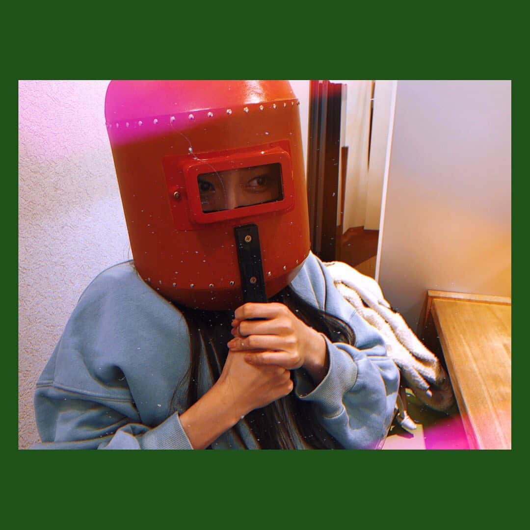 石塚朱莉のインスタグラム：「自衛😷  おじさんがプリンおまけしてくれてさいっこぉ〜🍮」