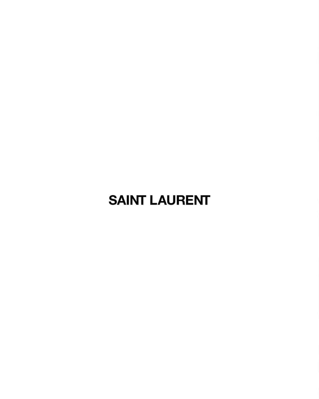 サンローランさんのインスタグラム写真 - (サンローランInstagram)「YSL SERIES 04 PHOTOGRAPHED by JUERGEN TELLER CURATED by @anthonyvaccarello who revisits his various artistic collaborations and selects his most emblematic images through the years.  #YSL #SaintLaurent #YvesSaintLaurent」4月18日 0時00分 - ysl