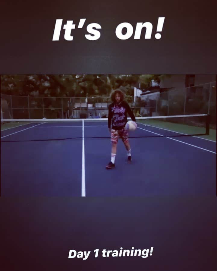 のインスタグラム：「My first obsession #bornReady」