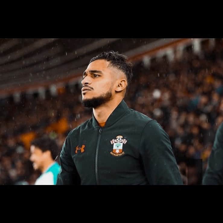 のインスタグラム：「St Mary’s 🏟 #SB19」