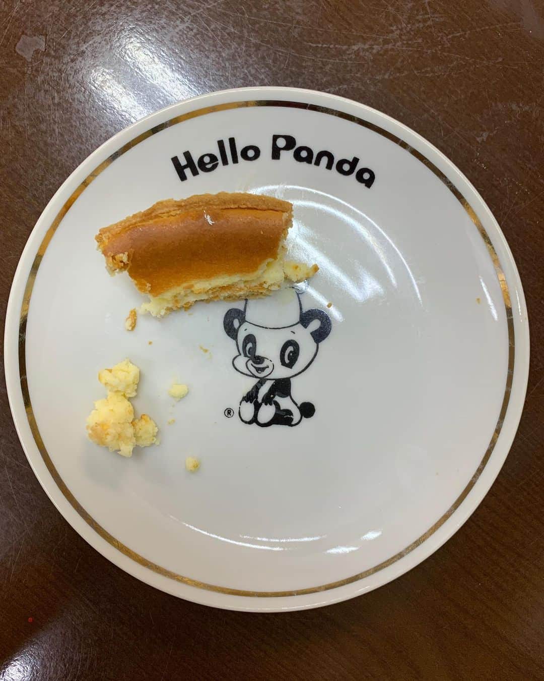 福山理子さんのインスタグラム写真 - (福山理子Instagram)「ひっそりめに、お誕生日おめでとうごさいます  #お誕生日会 #morozoffチーズケーキ」4月18日 5時13分 - rikofukuyama
