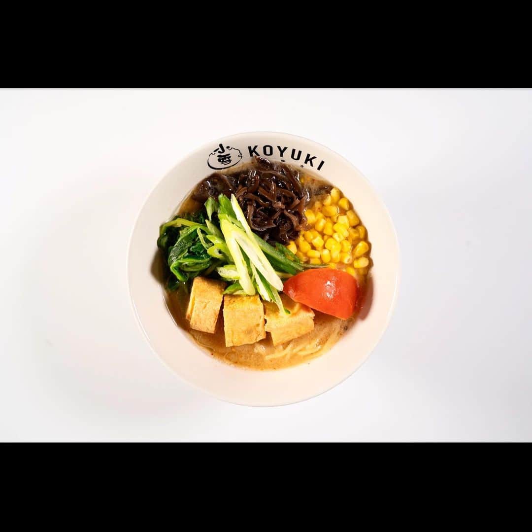 Koyukiさんのインスタグラム写真 - (KoyukiInstagram)「Being at home all day is not good for your health! Eat our Vegetable Ramen and become healthy:) Miso is used for our Vegetable Ramen in Koyuki. In Japan, fermented foods, such as Miso, are known as healthy foods that can strengthen your immune system.  So let's eat Vegetable Ramen!!!☆🍜」4月18日 6時45分 - koyukikitchen
