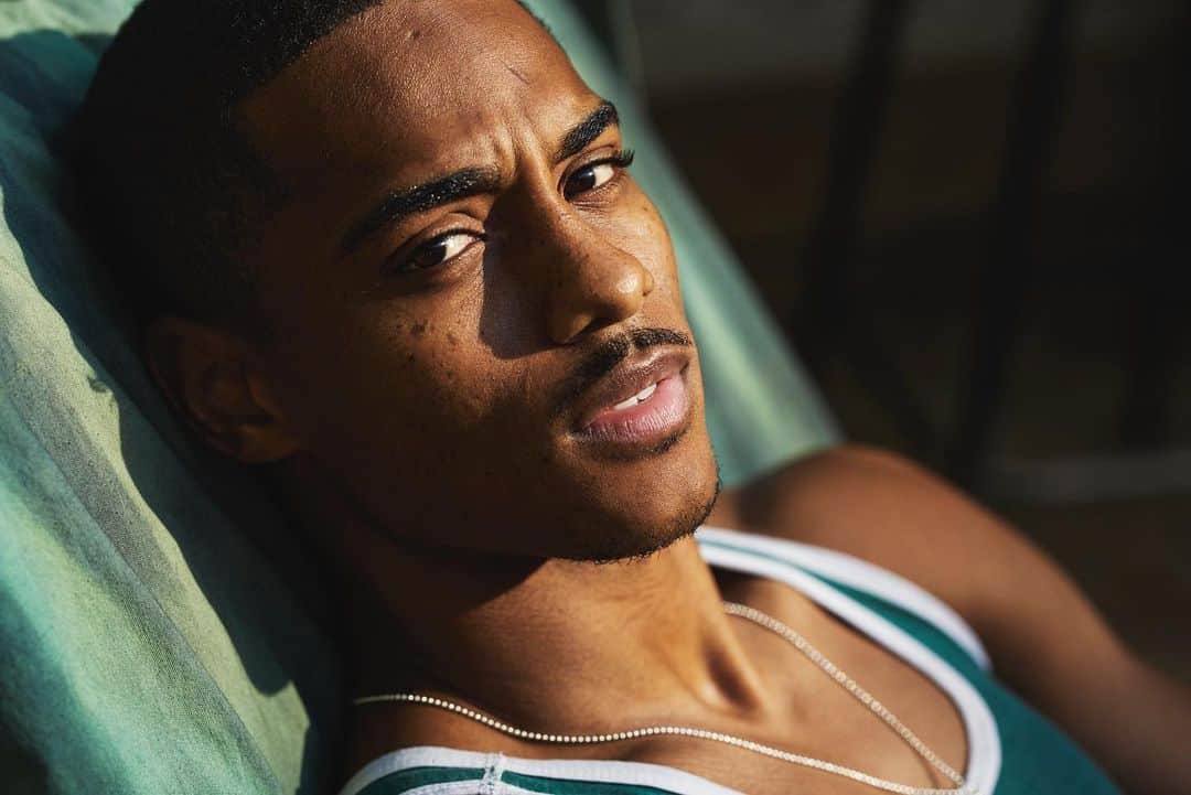 キース・パワーズのインスタグラム：「Shot by @john_balsom • Folio sample of young Hollywood for L’Officiel USA」