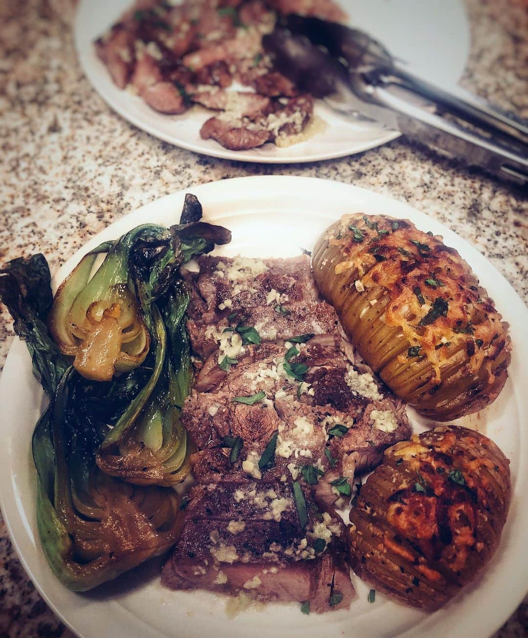 Jada Lalita Patipaksiriのインスタグラム：「▪️ tri tip w/ a garlic butter sauce 🥩🧄🧈 ▪️ oven roasted bak choy 🥬 ▪️ hasselback potatoes 🥔  #tritip #beef #veggies #bakchoy #seasoning #hasselbackpotatoes #potatoes #butter #garlic #oliveoil #wine #cabernet #redwine #dinner #tasty #yum #foodvideo #foodpics #foodie #yummy #thaispice #food #cooking #grilling #spicyfood #asian #asianfood #garlic #cooking #grill #kitchen #chef」