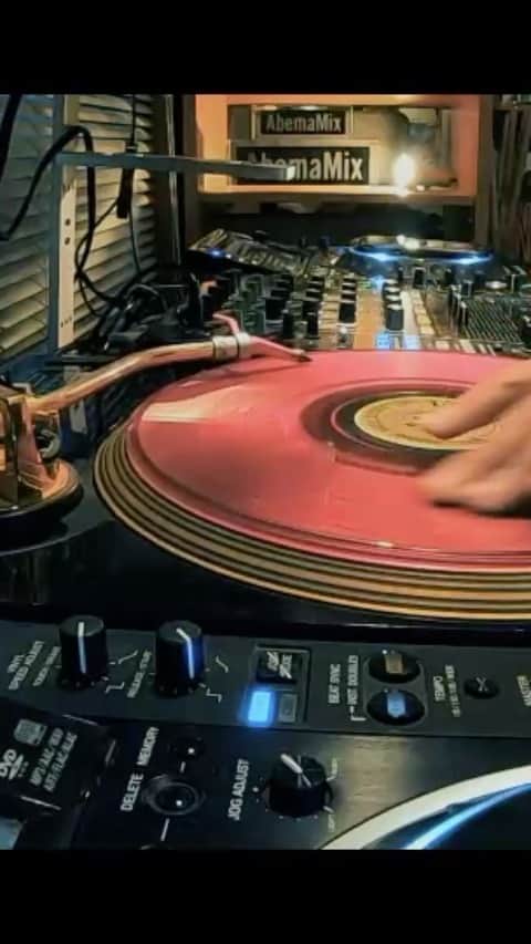 DJ HALのインスタグラム：「#dancingontheinside  #scratchingontheinside #allwaysscratchmade  #うちで踊ろう  #うちで擦ろう  #星野源  #savethedj」