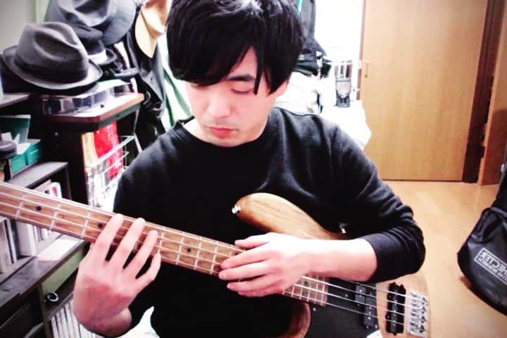 井澤惇のインスタグラム：「2020/04/18 Brandnew. #stayhome  #stayathome」