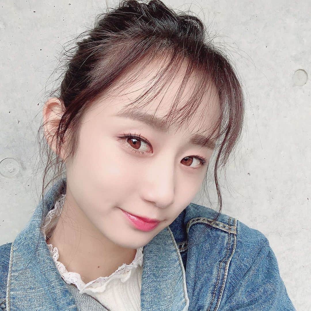 筒井萌子のインスタグラム：「* おうち時間どのように過ごしてますか🌼？ 私は料理を極めてます◡̈♥︎ネイルもやったよ💅🏻 ・ #筒井萌子 #女優 #actress #モデル #model #岡山  #shooting #instagood #instalike #converse #撮影 #followme #instalike #ゴルフ #ゴルフ女子 #ゴルフコーデ #골프 #좋아요반사 #좋아요그램 #좋아요환영 #데일리그램 #패션 #오오티디 #카페」