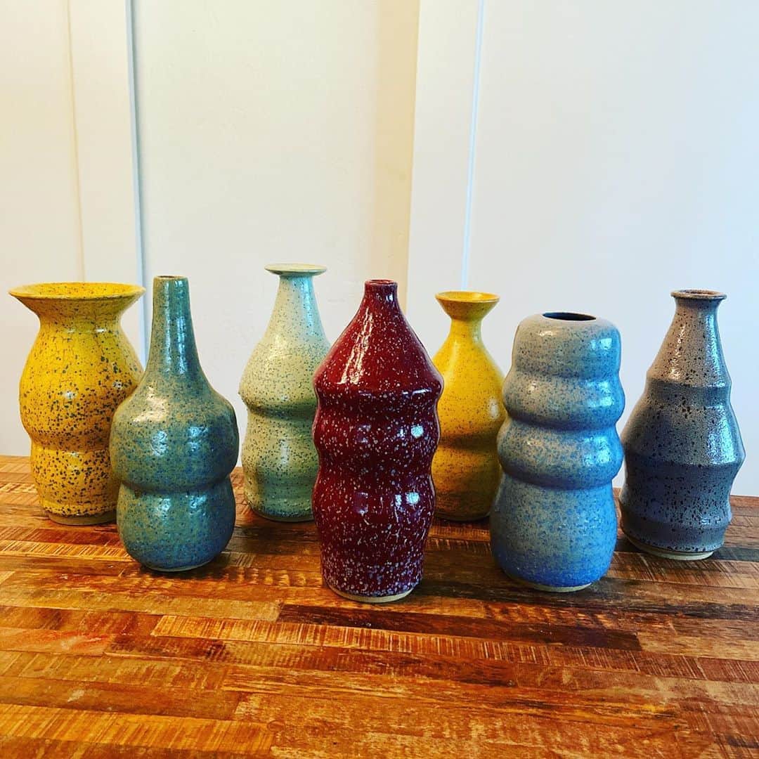 セス・ローゲンさんのインスタグラム写真 - (セス・ローゲンInstagram)「My new batch of vases is my favorite batch of vases.」4月19日 7時09分 - sethrogen
