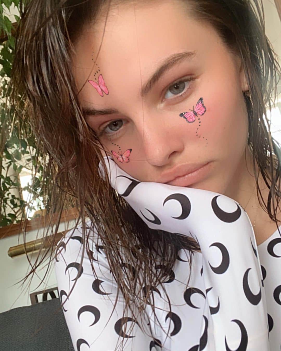 ティラーヌ・ブロンドーのインスタグラム：「🌙」