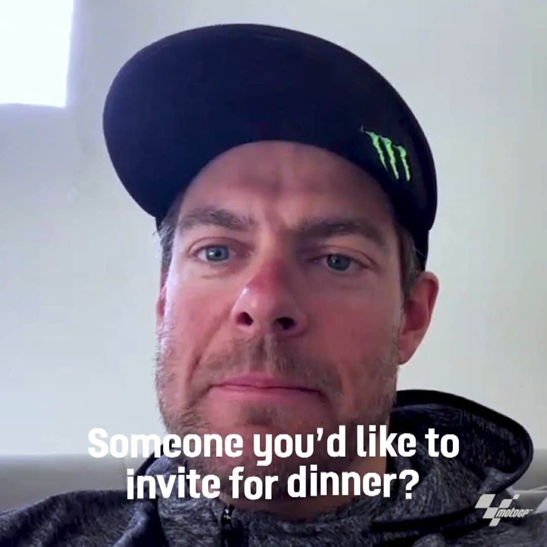 のインスタグラム：「Did you know that @calcrutchlow's favourite colour is purple 💜? Or that Bradley Cooper is his favourite actor? 📽️ Find this and more about the @lcr.team rider in our Quick Fire questions ❓ #StayAtHome #CC35 #MotoGP」