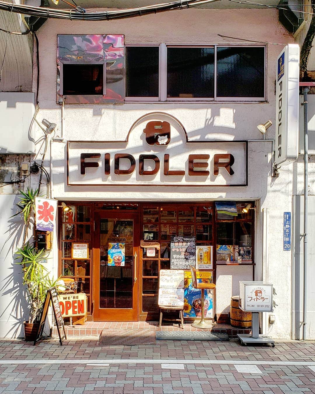 CAFE-STAGRAMMERのグルメインスタ