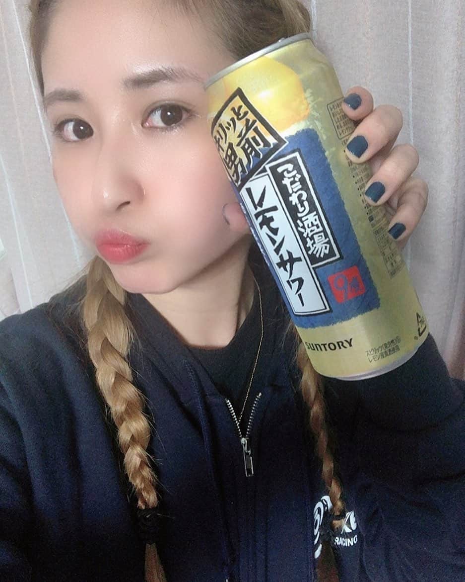 有馬綾香のインスタグラム：「毎日毎日5959 #おうち時間 #おうち5959」