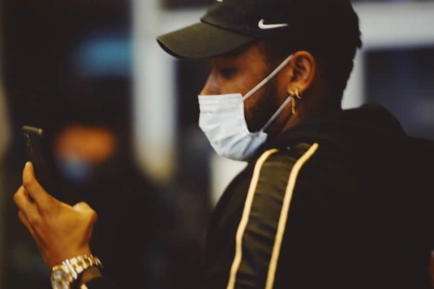 ラファエル・ダ・シルバさんのインスタグラム写真 - (ラファエル・ダ・シルバInstagram)「Deus abençoe e proteja essa minha volta a cidade de Wuhan e ao mundo que sofre com essa pandemia! #godblessus 🙏🏾」4月19日 0時25分 - rafasilva92