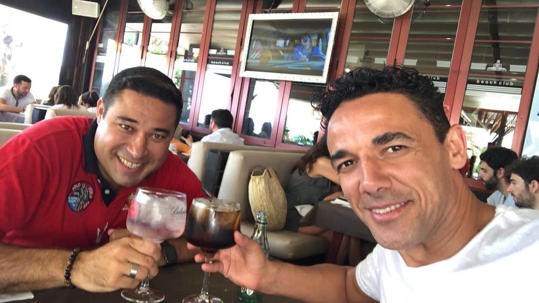 ウェリグトンのインスタグラム：「Felicidades amigo 👏🏻👏🏻👏🏻q cumpla muchos más y no cambies nunca 😘😘😘」