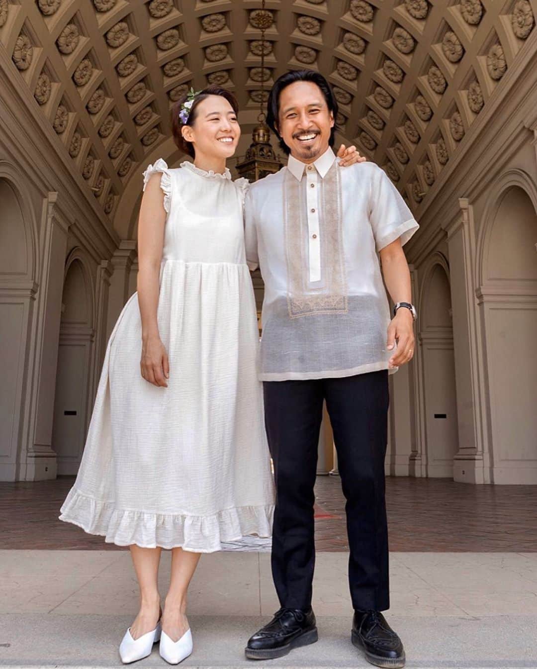 ショーン・エバリストのインスタグラム：「Hasegawa Evaristo  April 18 2019 Made it official ✨  1 year of Marriage  4 years since we got together  13 years of friendship  You had me at curry party back in like 2007, we just didn’t know it at the time 🍛」