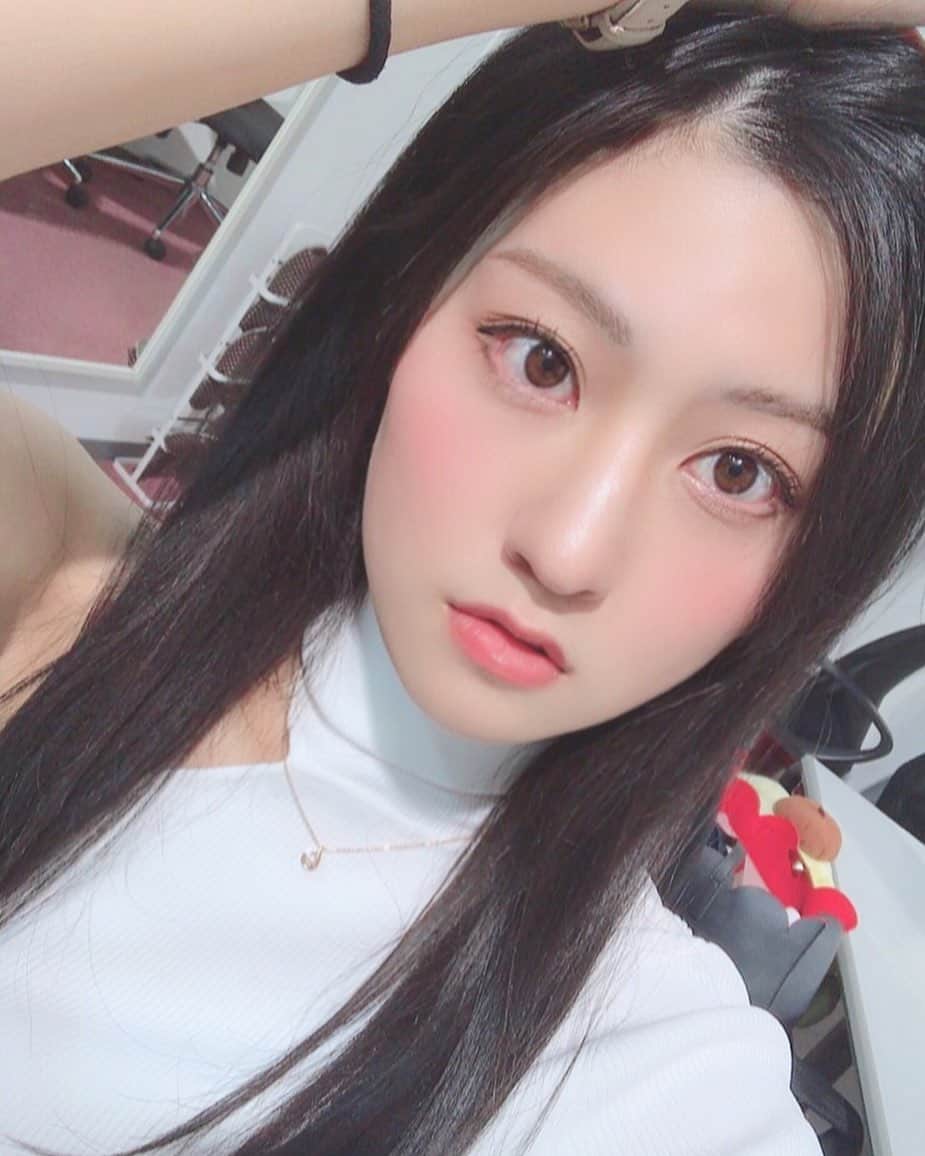日吉晶羅のインスタグラム