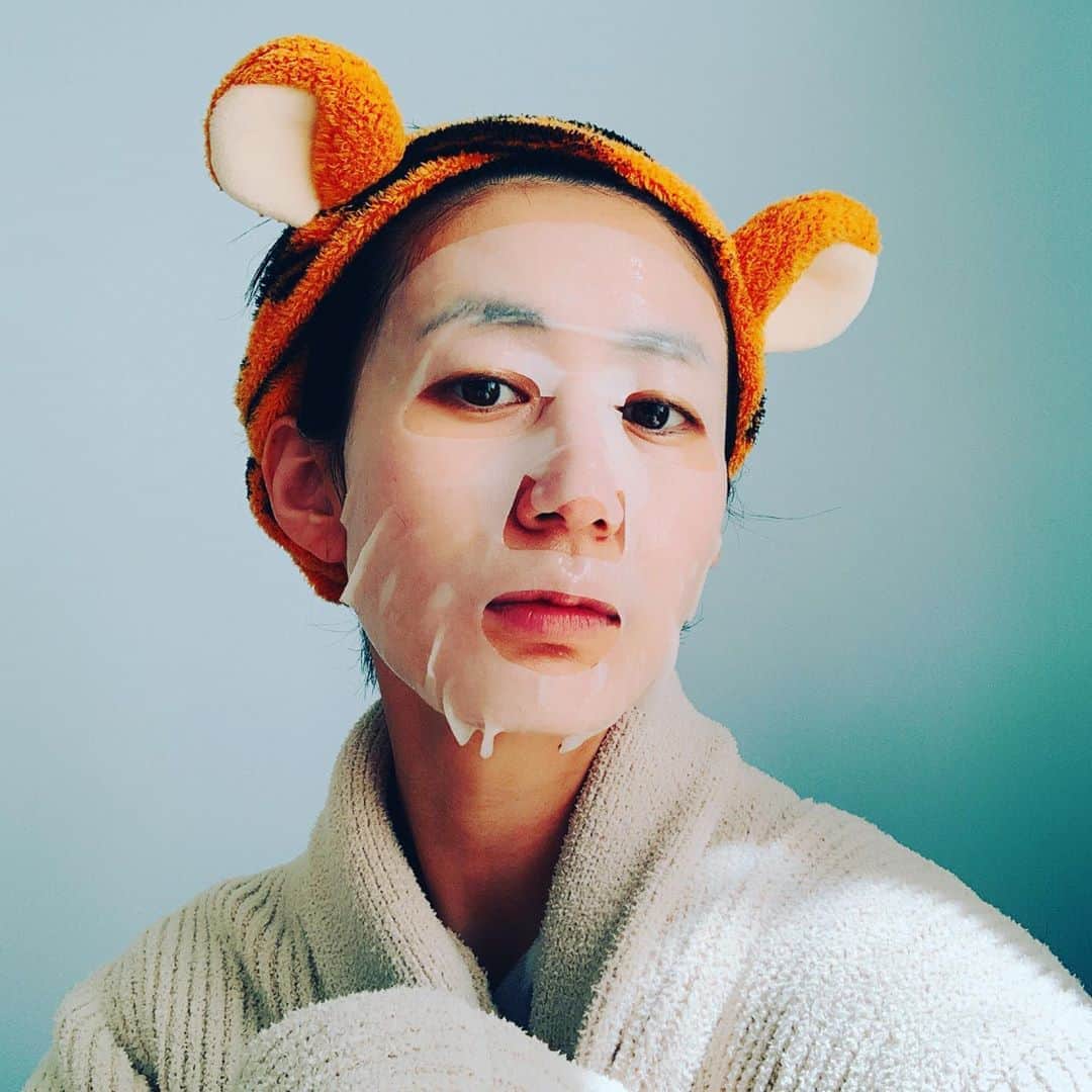 神山まりあさんのインスタグラム写真 - (神山まりあInstagram)「Mornings routine🤪🙌 まったく盛れない。  #mom #morning #routine #goodmorning #sunday」4月19日 8時57分 - mariakamiyama