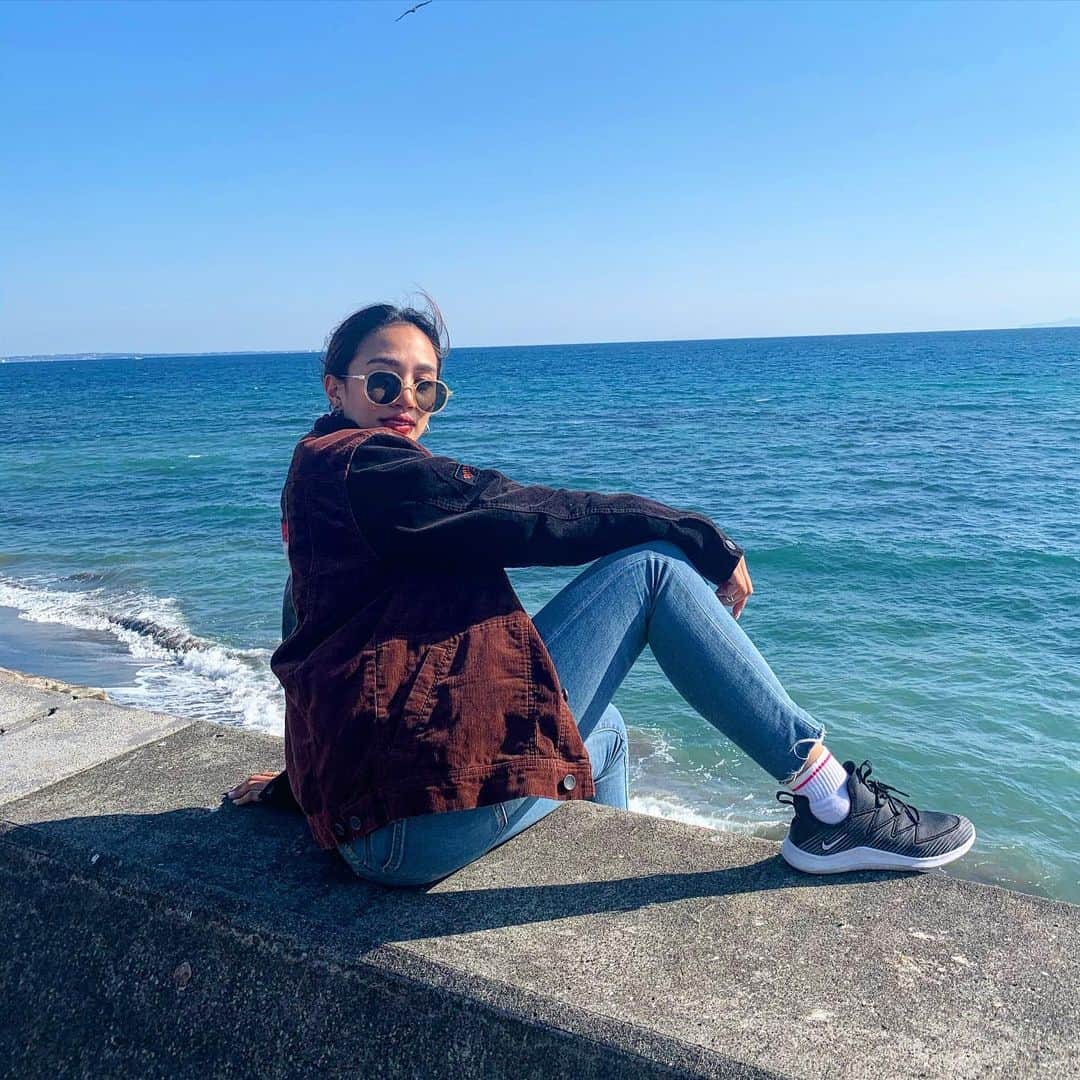 Megha Shrestha さんのインスタグラム写真 - (Megha Shrestha Instagram)「Don’t worry Beach happy 🦋@billabongwomensjp  #happy #tbt #billabong #billabongwomens #billabongwomensjp #billabongjapan #mensatyle #billabongjacket」4月19日 10時11分 - happy_story_14