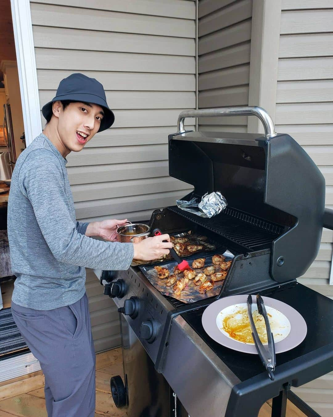 ジュリアン志傑乙さんのインスタグラム写真 - (ジュリアン志傑乙Instagram)「A lil weekend bbq wings yo 🍗」4月19日 10時42分 - julianyeeee