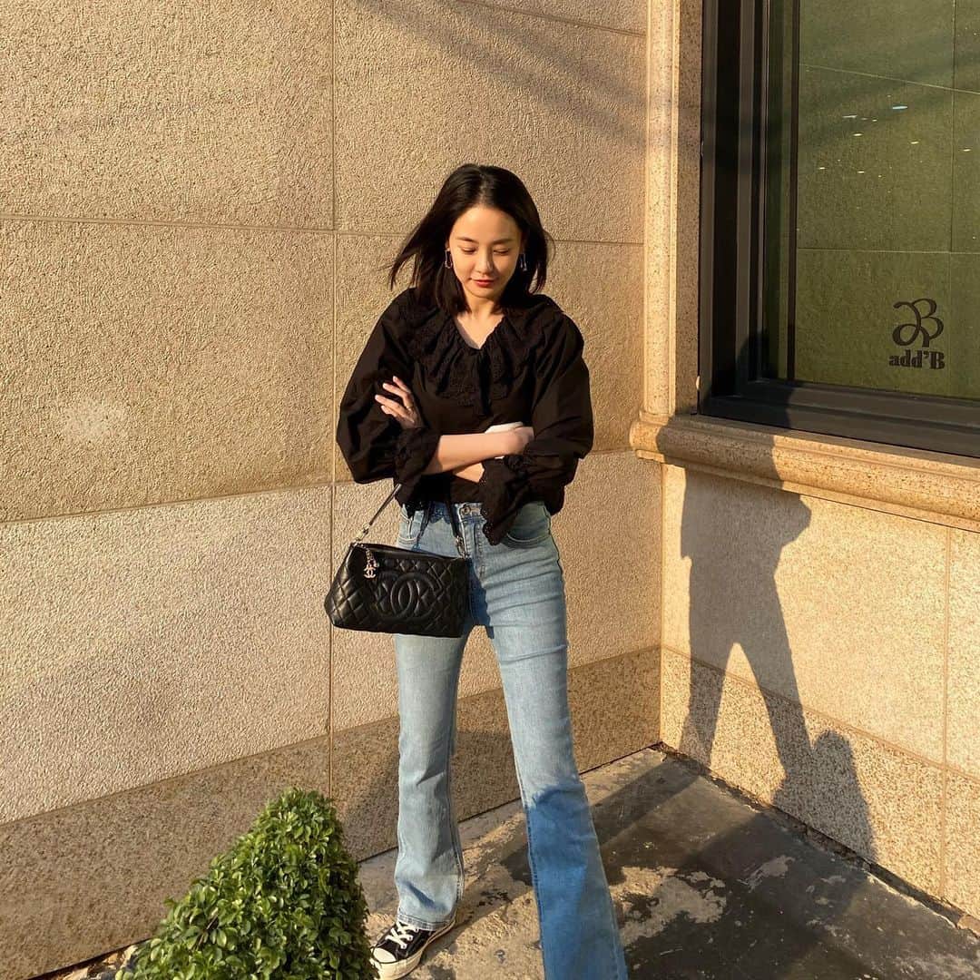 ジュヨン さんのインスタグラム写真 - (ジュヨン Instagram)「날씨가 너무 좋았다 ! 🌹❣️」4月19日 12時40分 - jupppal