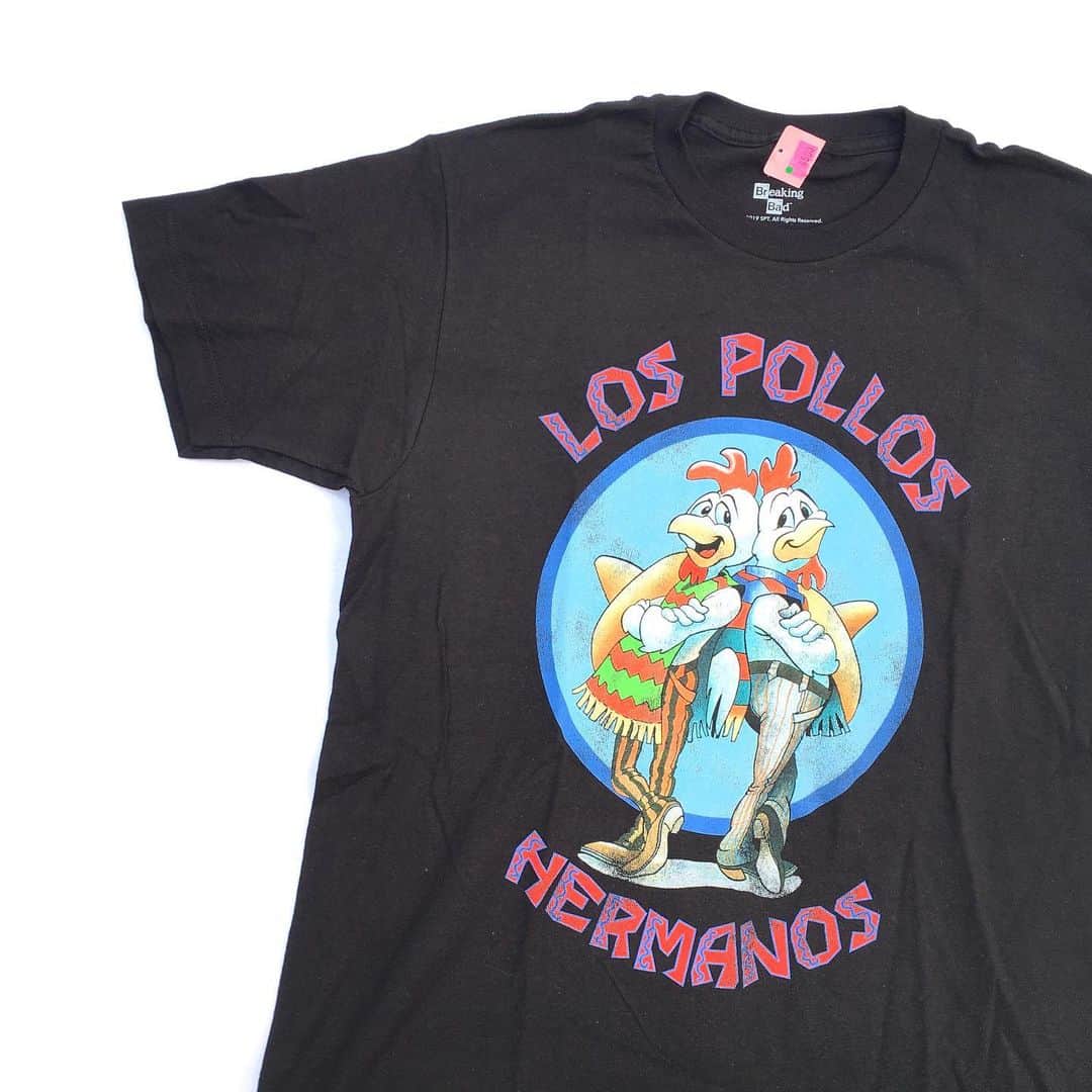 おもちゃやSPIRALさんのインスタグラム写真 - (おもちゃやSPIRALInstagram)「Breaking Bad LOS POLLOS HERMANOS Tee 入荷しました！  M.Lです！  5000円です！」4月19日 15時24分 - spiral_toy