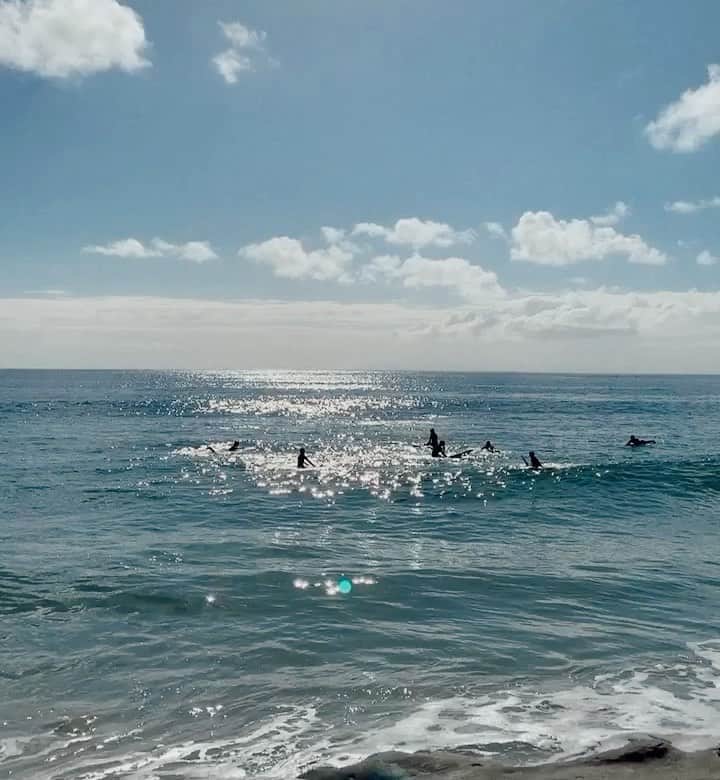 ANDIE ARTHURのインスタグラム：「🏄🏼‍♂️」