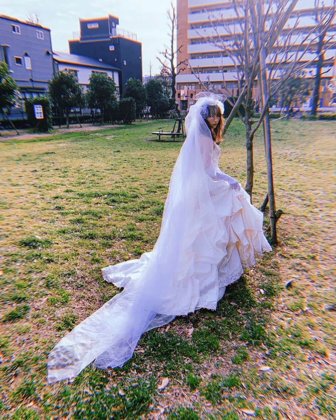 菅野結以さんのインスタグラム写真 - (菅野結以Instagram)「#girlyfuneral 🌼 #yuitopia」4月19日 18時40分 - yui_kanno