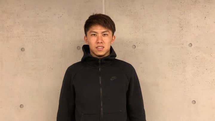 太田宏介のインスタグラム：「『熱男リレー！』 フジテレビの木下康太郎アナウンサーとFC東京永井謙佑選手からバトンをいただきました。  自粛期間が続いていて もどかしい気持ちと不安な気持ちたくさんあると思います。  今こそ力を合わせてみんなでこの状況を乗り越えましょう！  そして、今この瞬間も必死に闘ってくれている医療従事者の皆様に感謝の気持ちを忘れず、それぞれができることを徹底しましょう。  次は、柏木陽介選手！ よろしくお願いします😁  @kotaro_kinoshita0906  @nagaigg_11  @yosuke_kashiwagi  #松田宣浩 さん #熱男リレー  #3838  #bondsjapan38」