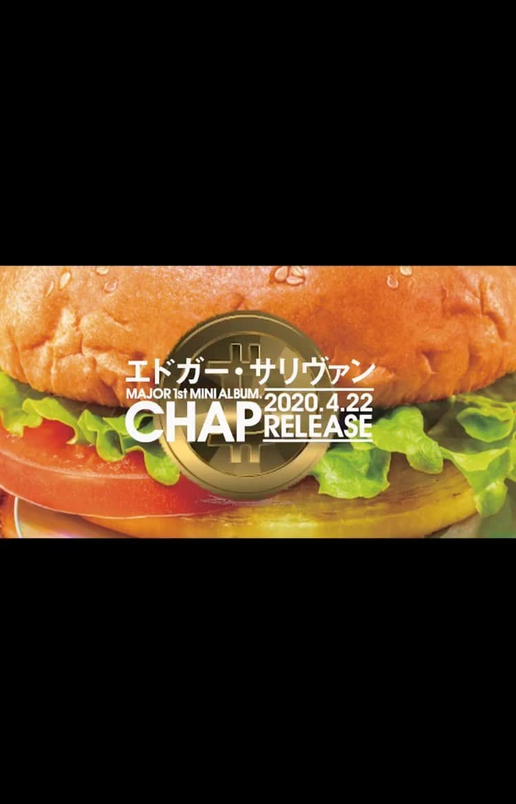 エドガー・サリヴァンのインスタグラム：「. . 💿2020.4.22 Release mini album 「CHAP」 .  全曲視聴トレイラー映像公開🍔 .  1.Beginnin' 2.エンドゲーム 3.DOKI DOKI 4.KEMONO feat.なみちえ 5.chap 6.夜のピアス 7.ジョニーはご機嫌ななめ . full size▶︎▶︎ youtu.be/vzJhKLseFEs . . Thanks dir & styling @groupngroupn  hair&make up @akieshi . . #エドサリ #エドガーサリヴァン  #CHAP」