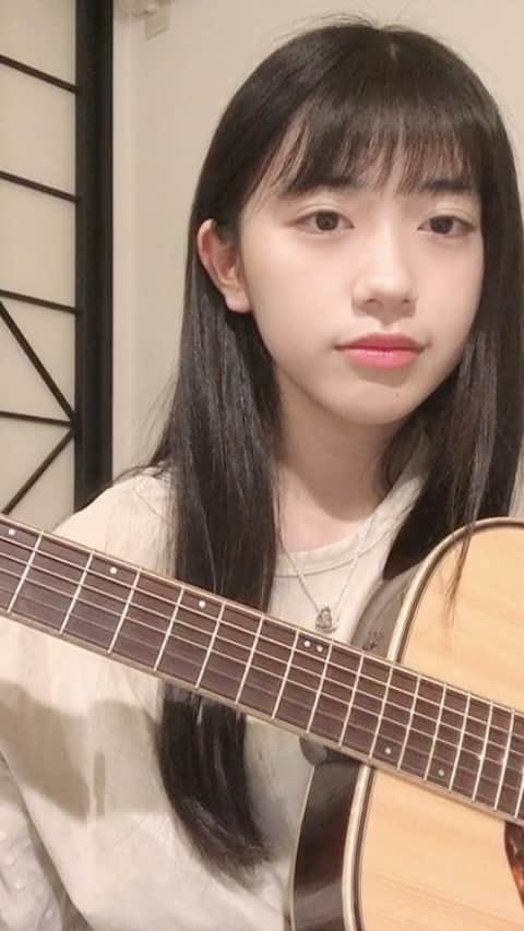 石井萌々果のインスタグラム：「Taylor swiftさんのWe Are Never Ever Getting Back Togetherを弾かせて頂きました🎶皆さんにとって良い一週間でありますように💭💕おやすみなさい😴」