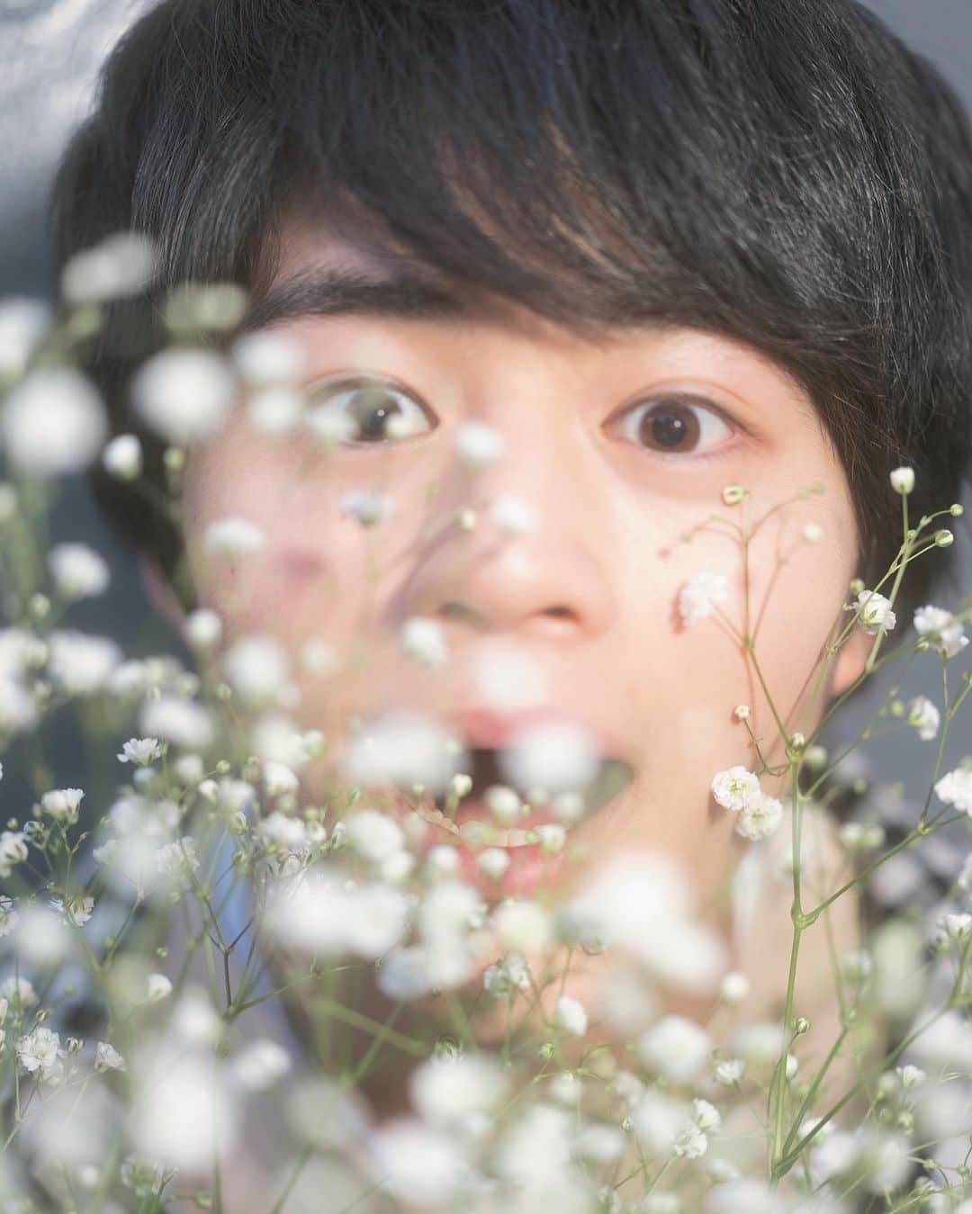 朝倉 豊のインスタグラム：「【TVガイドdan】 Vol_29 MARCH 2020 #TVガイドdan @ouji.suzuka.official  photo: #のもとさち 氏 model: @ouji.suzuka.official  hairmake: @becosuke  Interview: #高瀬純 氏 #mywork ※詳細は誌面にて」