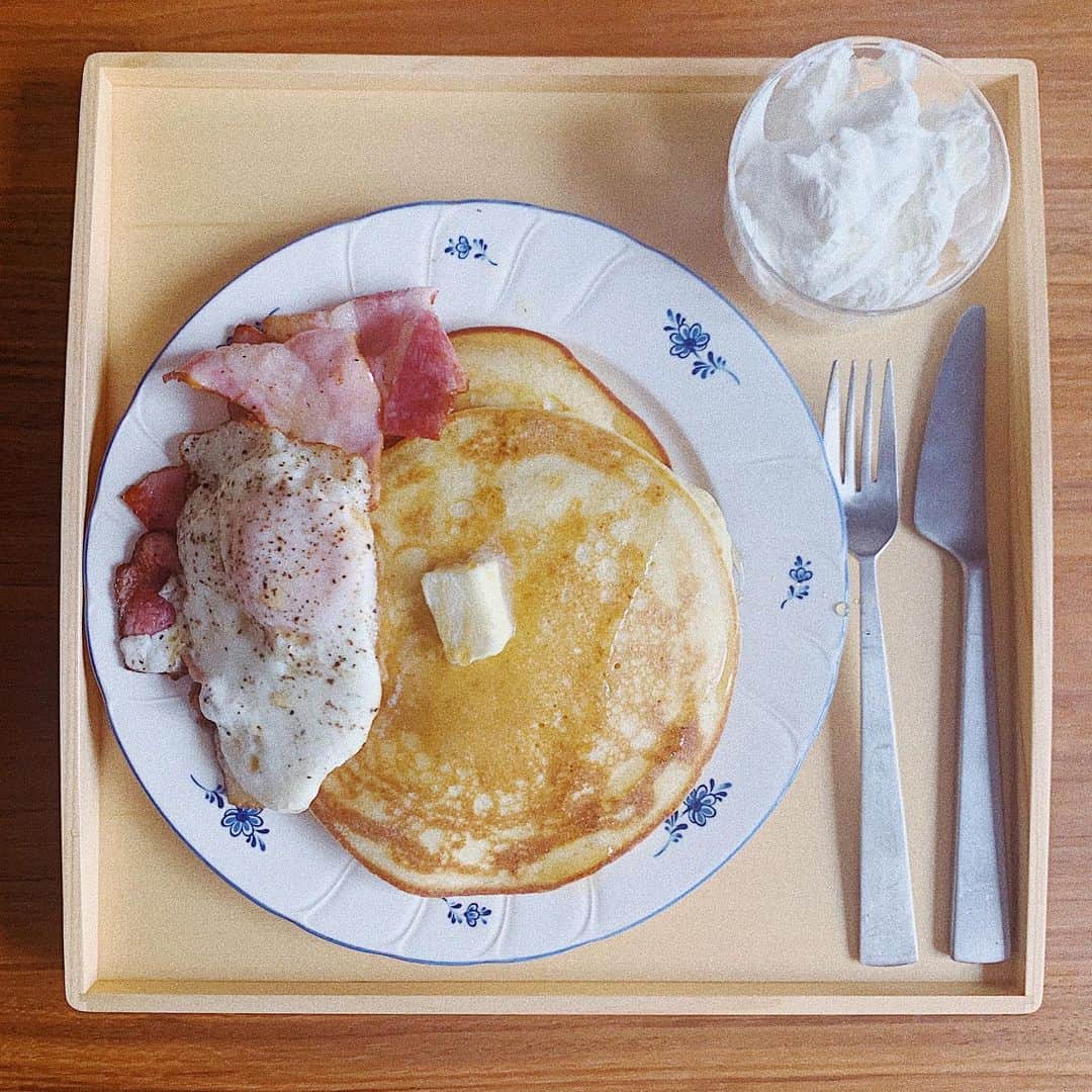 中村優さんのインスタグラム写真 - (中村優Instagram)「今日は米粉のパンケーキミックスで🥞🥚🥓」4月20日 12時02分 - nkmr_yu