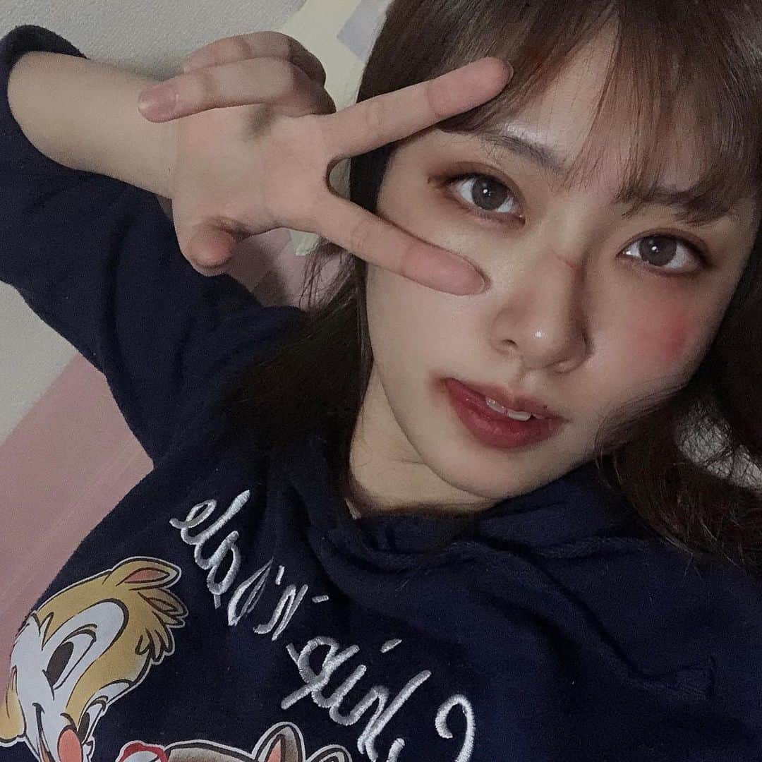 紗雪のインスタグラム：「. ゆーらいくのフィルター天才 . . . . .  #傷メイク#自撮り#自撮り女子#性感#撮影会モデル #グラビアモデル#cos#cosplay#cosplayer#cosplaygirl#freemodel#model#japanesegirl#japanesecosplayer #selfphotography#followｍe」