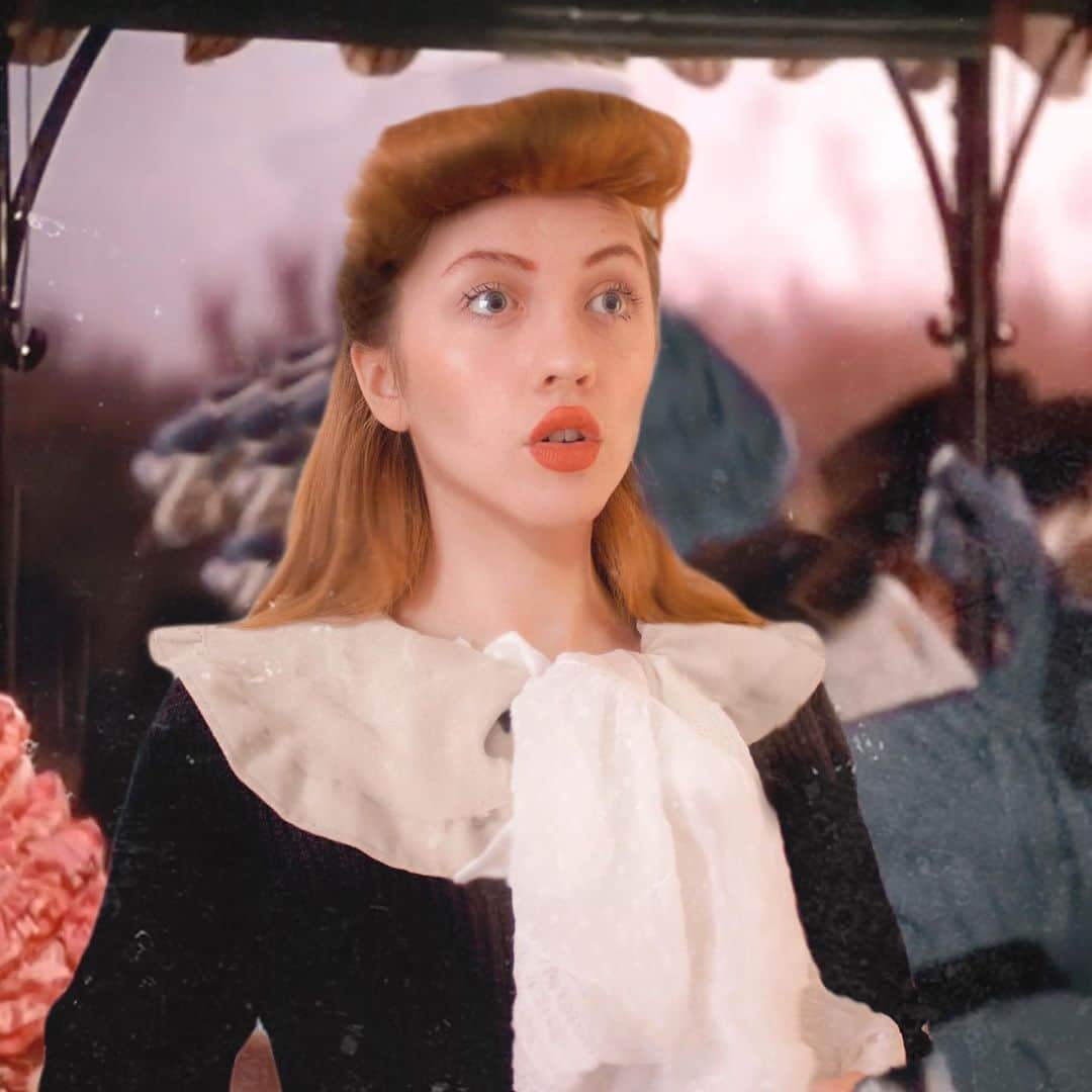 ベッキー・クルーエルのインスタグラム：「one more!! 🚃 #hollywoodathomechallenge Judy Garland in Meet Me In St Louis 🗺」