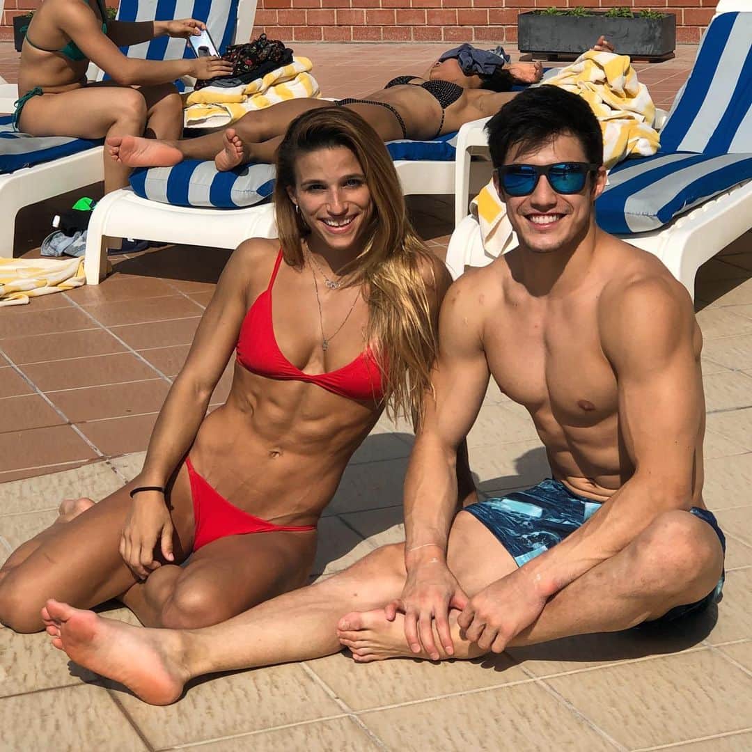 ジャジ・バルボサのインスタグラム：「#Doha ❤️ #miss #gymlife #gymnastics #gymmood #2018 #misssunnydays @arthurnory」