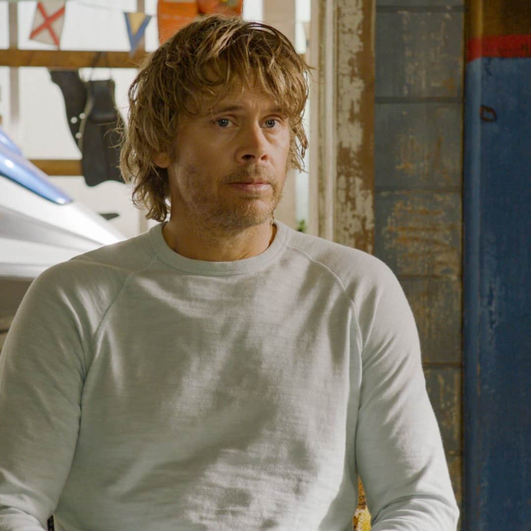 NCIS:LA 〜極秘潜入捜査班のインスタグラム：「What is Deeks thinking about? 💭 submit your guesses below ⬇️」