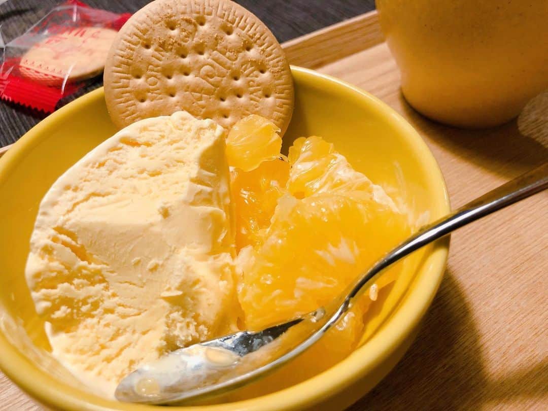 yuxuki wagaのインスタグラム：「おうちで楽しくご飯。たまには冷食も使ったりして、楽して美味しいもの食べましょ。」